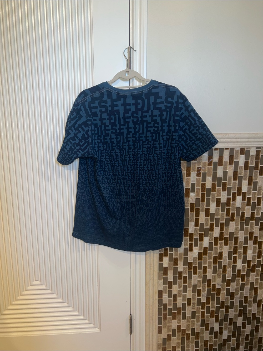 Authentic Men’s Diesel Set - Picture 3 of 11